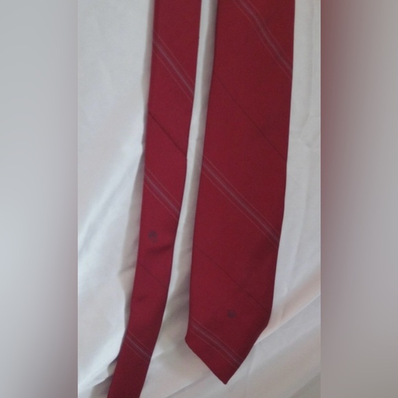 DIOR Men’s Red Necktie with Pinstripe - Picture 5 of 10